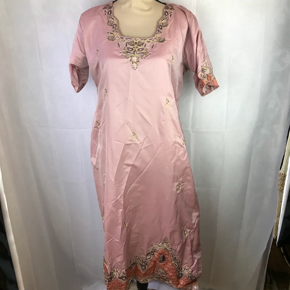 Designs art embroidered womens large dress set